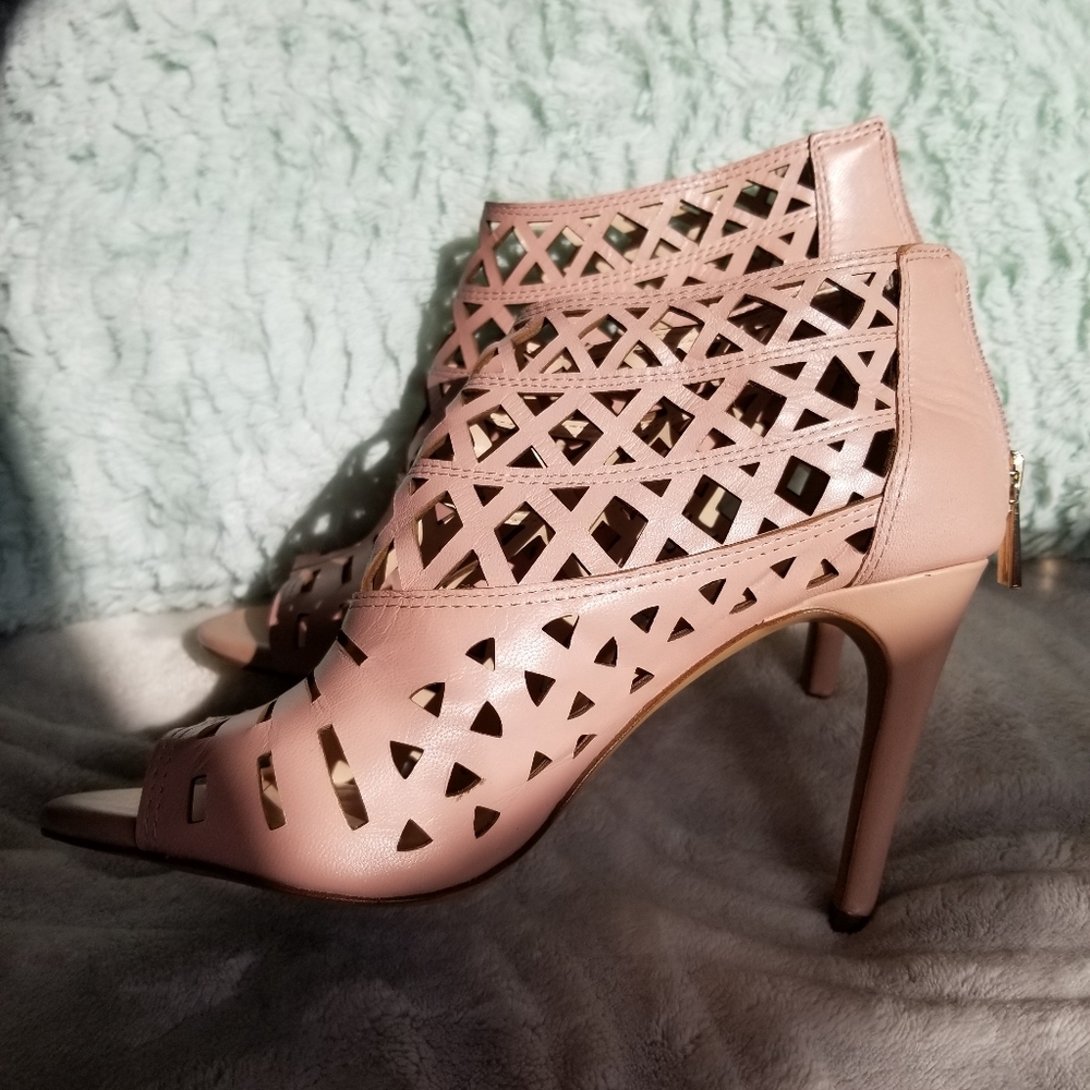 Laser cut heel sandals